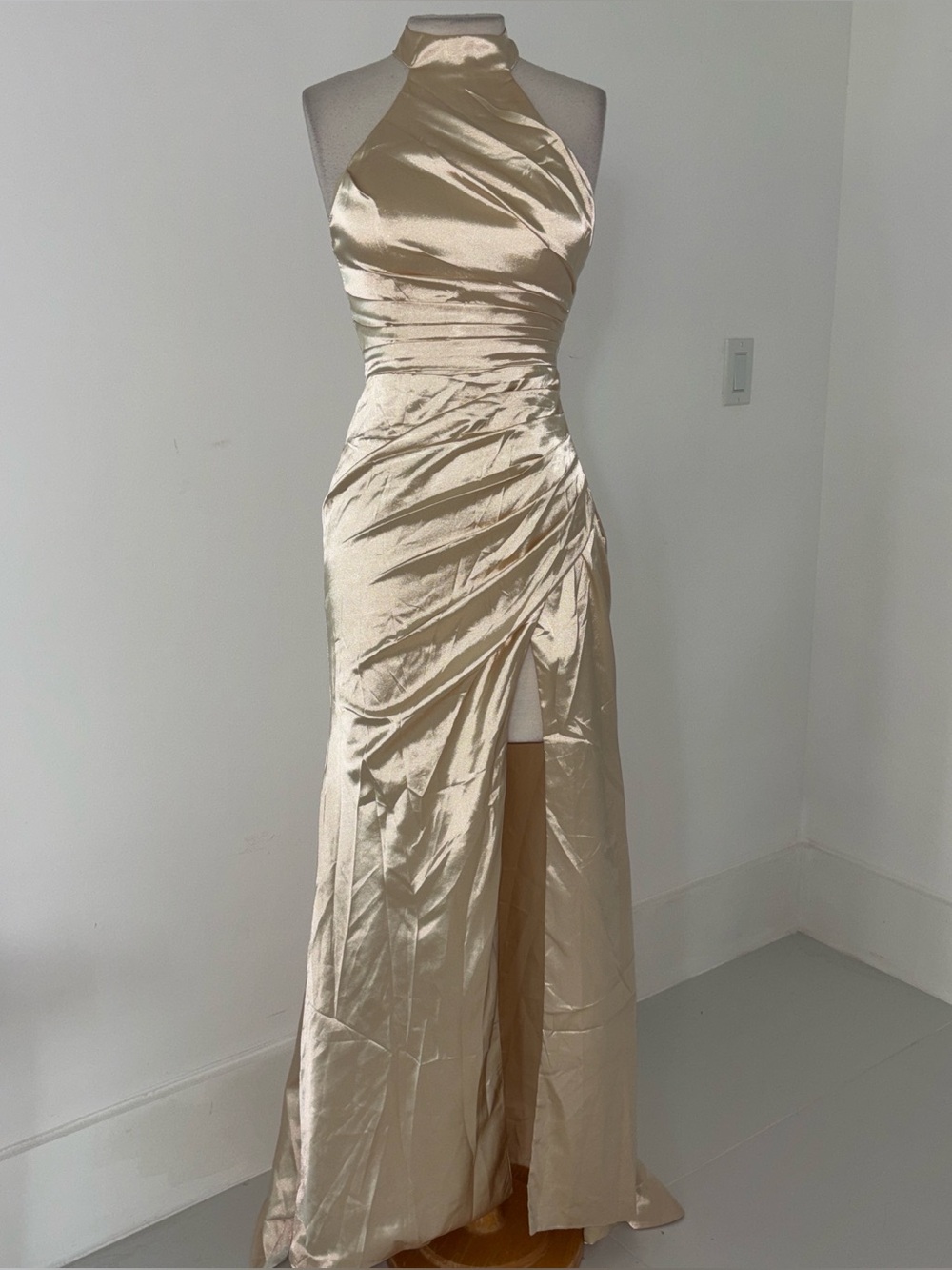 Chic Halter Maxi Dress in Champagne size 2 #231